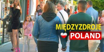 Międzyzdroje, Spacer po Mieście: Odkryj Urok Bałtyckiego Kurortu