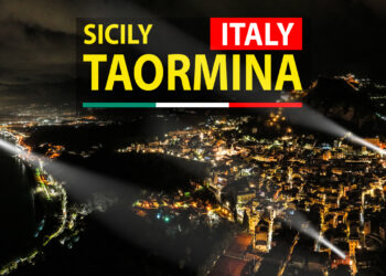 Taormina nocą, Sycylia